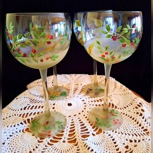 Wine glass hand painted frosted